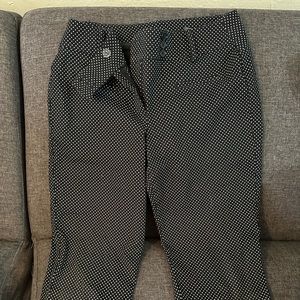 Women’ Ann Taylor Loft Dress Capris.